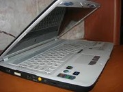 Продам красивый ноутбук с большим экраном Acer Aspire 7520